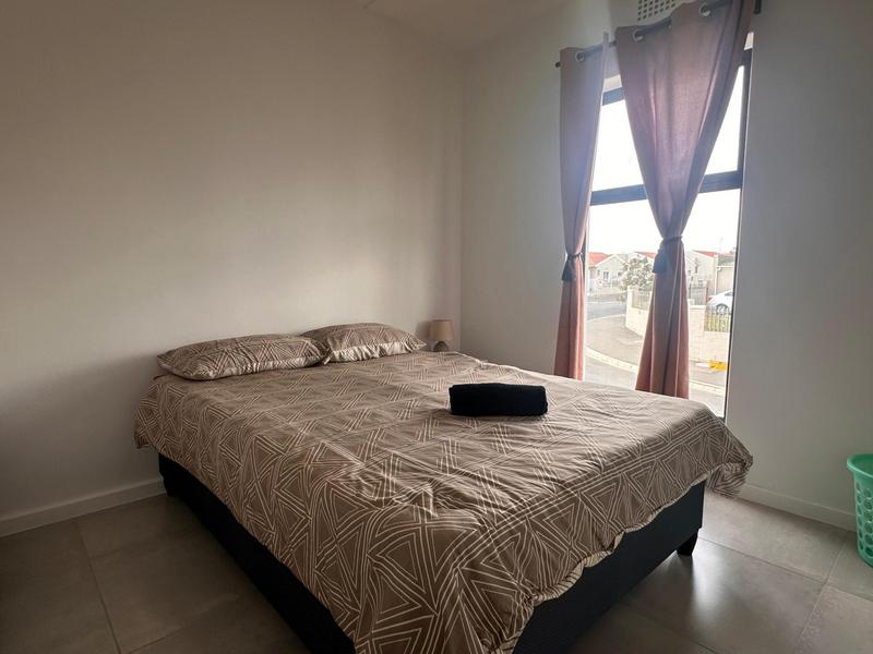 To Let 2 Bedroom Property for Rent in Parklands East Western Cape